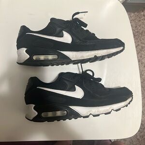 Nike air max black & white shoes